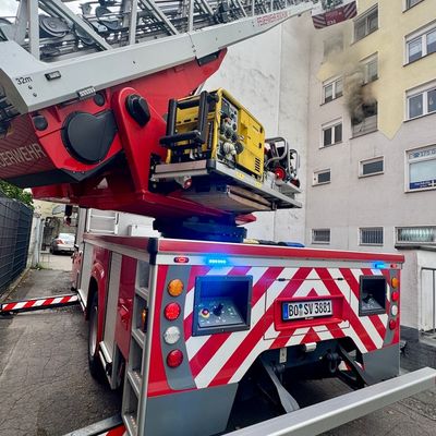 FW-BO: Wohnungsbrand in Bochum-Wattenscheid: Zwei Personen mit Rauchgasvergiftung