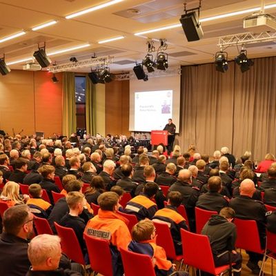 FW-EN: Freiwillige Feuerwehr Sprockhövel weiterhin leistungsstark / Hauptamtliche Kräfte werden vorerst nicht notwendig / Jahresbericht der Feuerwehr zum vergangenen Jahr 2024