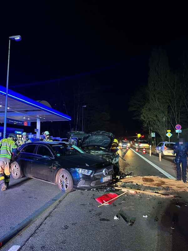 FW-EN: Verkehrsunfall mit Personenschaden am Morgen auf dem Herdecker Bach