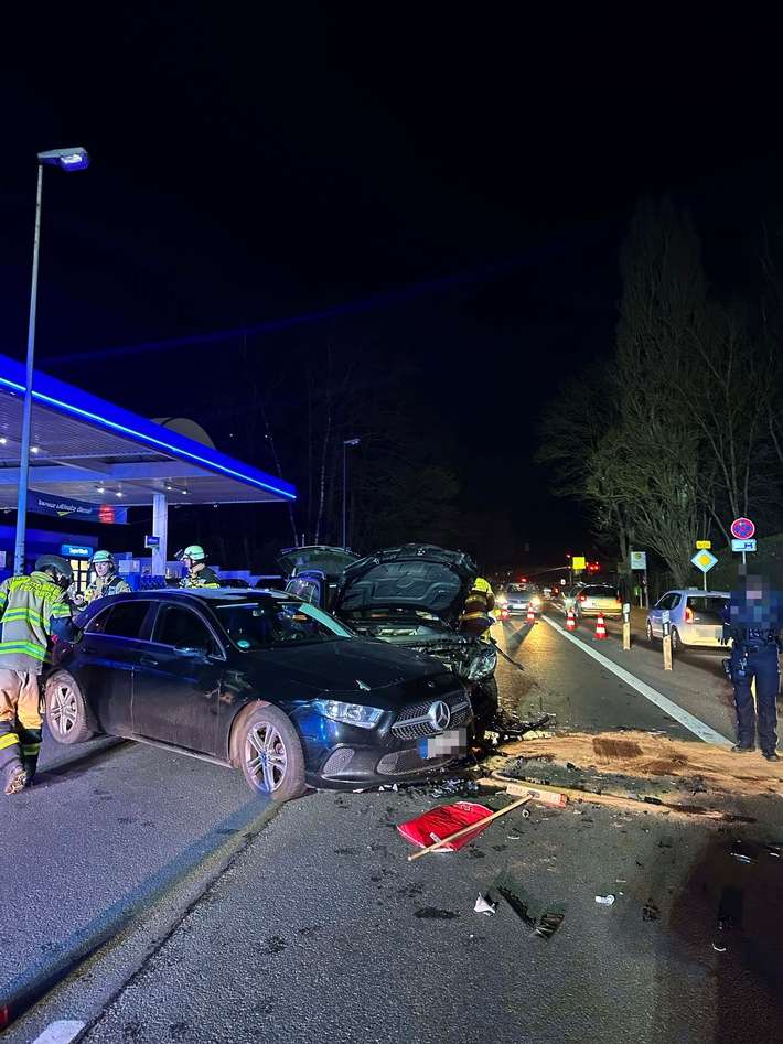 FW-EN: Verkehrsunfall mit Personenschaden am Morgen auf dem Herdecker Bach