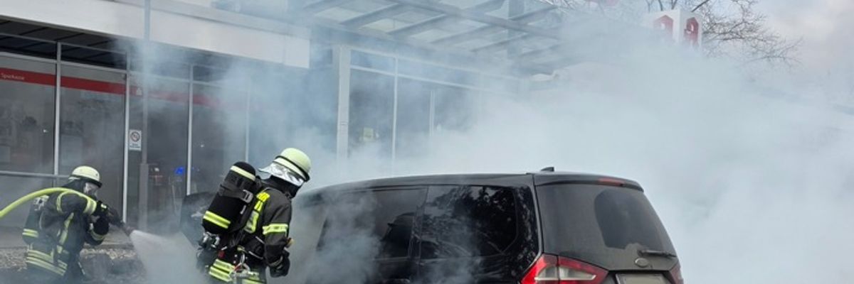 FW-Radolfzell: Fahrzeugbrand