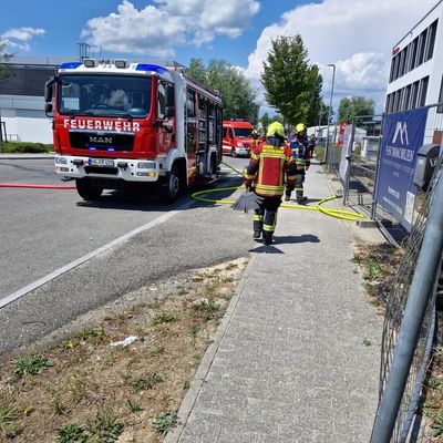 FW Reichenau: Flächenbrände an zwei Einsatzstellen rasch unter Kontrolle gebracht - 18.07.2026