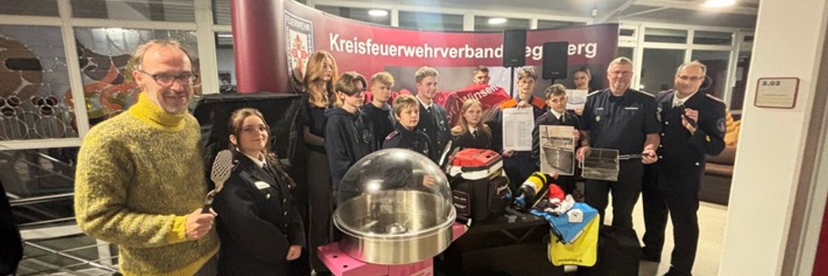 FW-SE: Von Zuckerwatte bis Pavillon - Große Freude bei den Jugendfeuerwehren im Kreis Segeberg