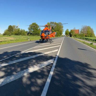 FW-DT: Schwerer Verkehrsunfall am Samstagmorgen auf der Lageschen Straße