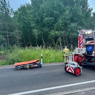 FW Helmstedt: Verkehrsunfall mit eingeklemmter Person