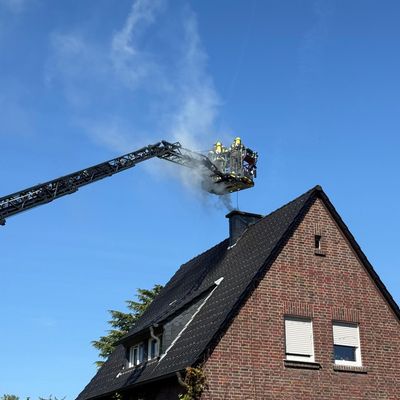 FW-WRN: Kaminbrand in Einfamilienhaus