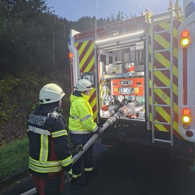 FW-OE: 15 neue Maschinisten für die Feuerwehr Lennestadt
