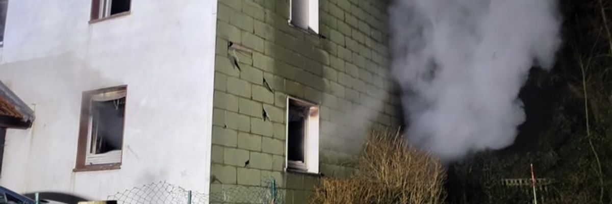 FW Wipperfürth: B3G | Wohnhausbrand