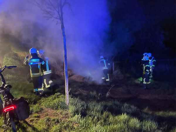 FW Kranenburg: Flächenbrand am Europaradweg