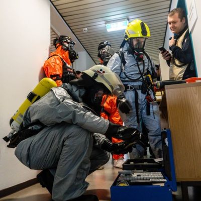 Feuerwehr MTK: Polizei und Feuerwehr trainieren gemeinsam für außergewöhnliche Einsatzlagen