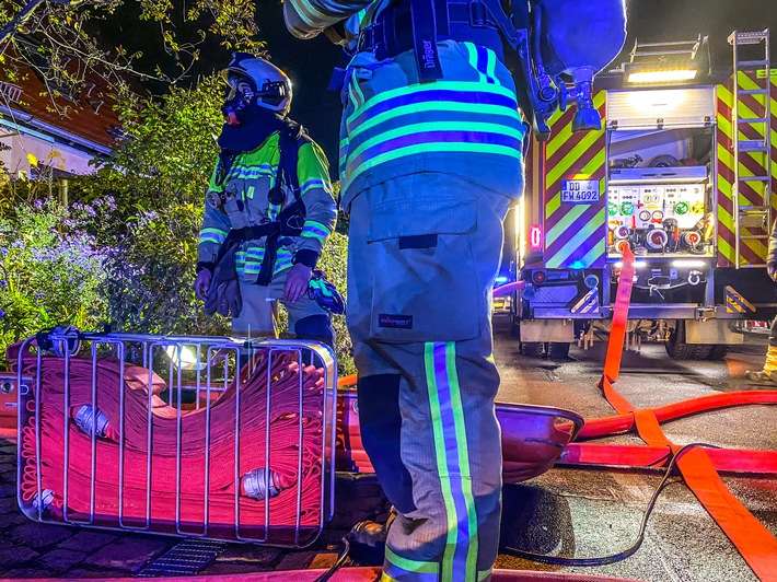 FW Dresden: Mehrere Brände in der Innenstadt in der Nacht zum Sonntag
