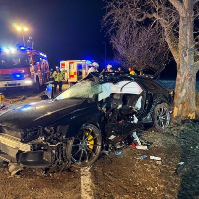 KFV-CW: Schwerer Verkehrsunfall fordert zwei Todesopfer bei Schömberg
