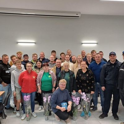 FW Lehrte: Feuer der Freundschaft neu entfacht - Delegation der Stadtfeuerwehr Lehrte besucht die Feuerwehr im polnischen Trzcianka zum 80 jährigen Jubiläum