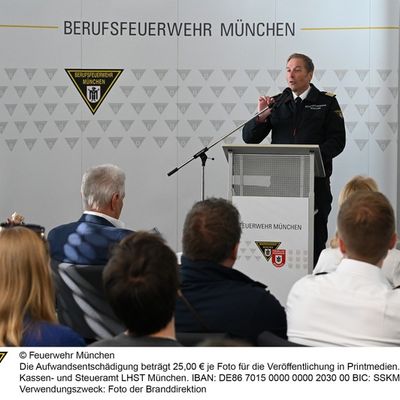 FW-M: Feierliche Einweihung der Feuerwache 5 (Ramersdorf)