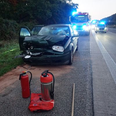 FW Ratingen: Verkehrsunfall - BAB3 - 7 verletzte Personen