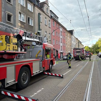 FW-E: Internationaler Tag der Feuerwehrleute - Feuerwehr Essen im Einsatz
