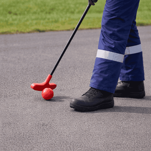 Titlebild: Minigolf im Feuerwehrhaus