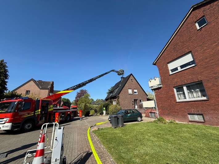 FW-WRN: Kaminbrand in Einfamilienhaus