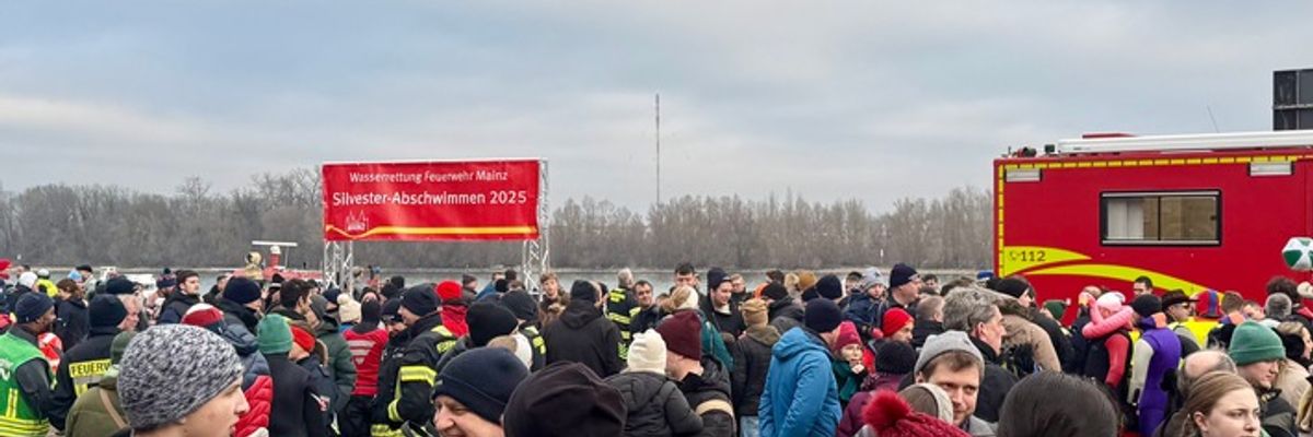 FW Mainz: 52. Silvester-Abschwimmen der Feuerwehr Mainz: Unterstützung für Trauernde Eltern & Kinder Rhein-Main e.V.