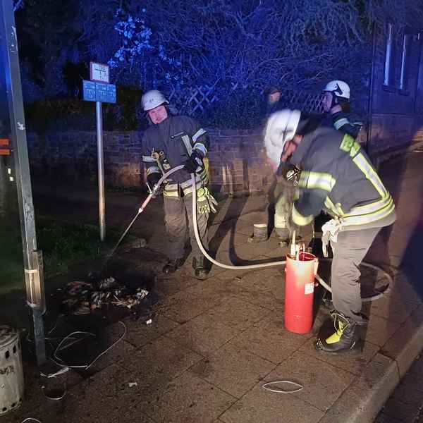 FW-EN: Wetter - drei Einsätze für die Feuerwehr Wetter (Ruhr)