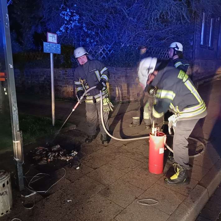 FW-EN: Wetter - drei Einsätze für die Feuerwehr Wetter (Ruhr)