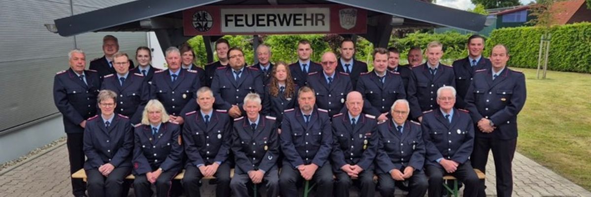 FW-AUR: Große Festivitäten würdigen neun Jahrzehnte Brockzeteler Feuerwehrgeschichte