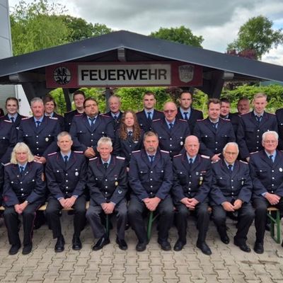 FW-AUR: Große Festivitäten würdigen neun Jahrzehnte Brockzeteler Feuerwehrgeschichte