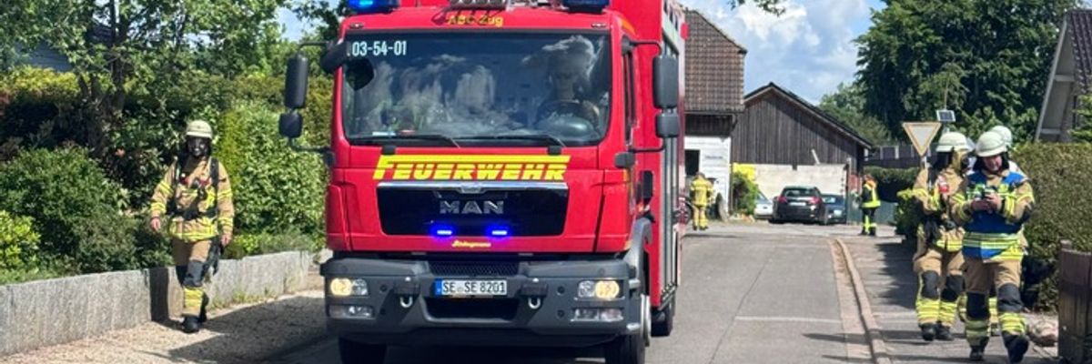 FW-SE: Verdacht auf radioaktiven Fund in Hasenkrug - Feuerwehren und ABC-Zug im Gefahrguteinsatz