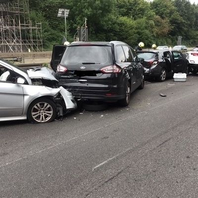 FW-GE: Verkehrsunfall auf BAB2