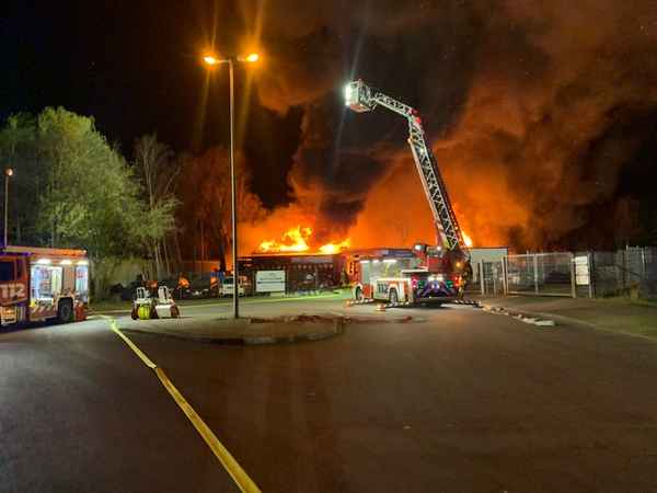 FW-GLA: Großbrand im Gladbecker Norden