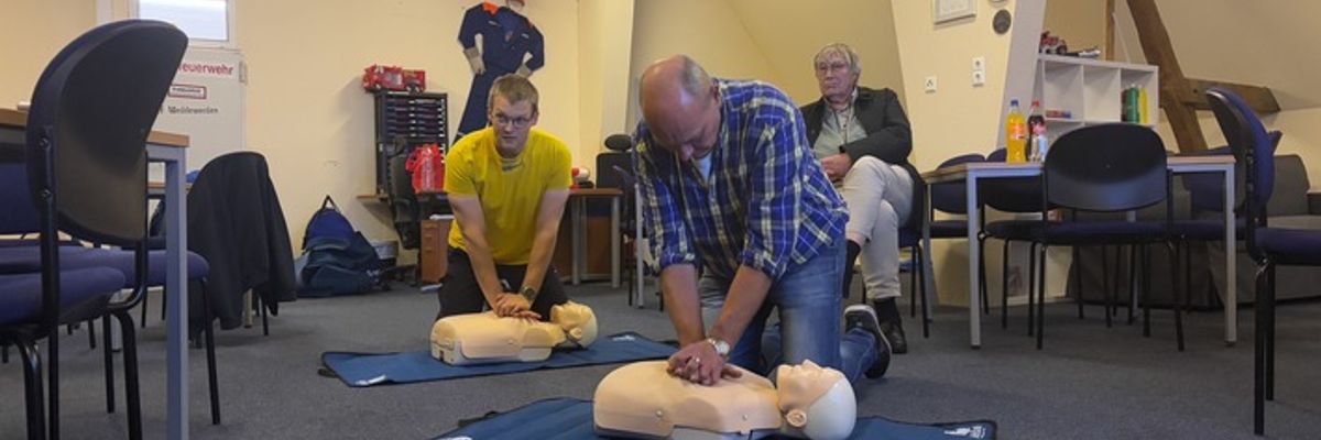 FW Bremerhaven: Informationsabend zu Erster Hilfe und AED bei der Freiwilligen Feuerwehr Weddewarden