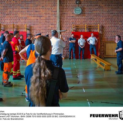 FW-M: Großübung stärkt Hochwasserschutz (München)