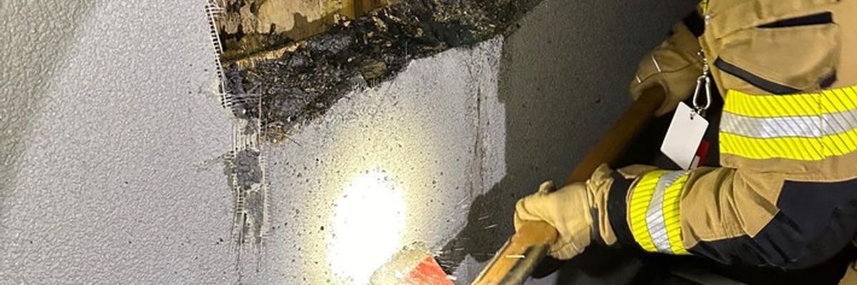 FW Bad Honnef: Unruhiger Jahreswechsel für die Feuerwehr Bad Honnef