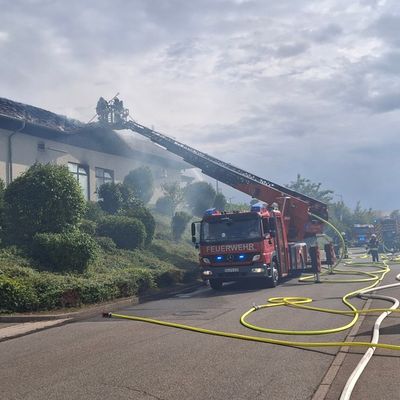 KFV-CW: Leergutautomat in Brand / Einkaufsmarkt evakuiert