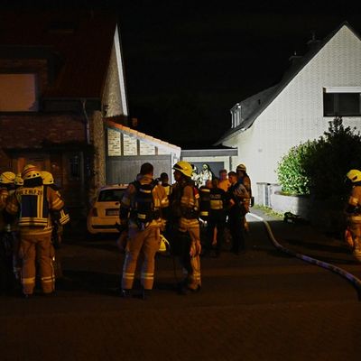 FW Pulheim: Geyen - Gasaustritt in Wohngebiet