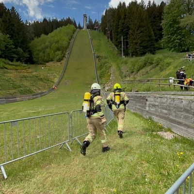 FW Konstanz: Vier erste Plätze beim 3. Schonacher Schanzenlauf für die Konstanzer Feuerwehr