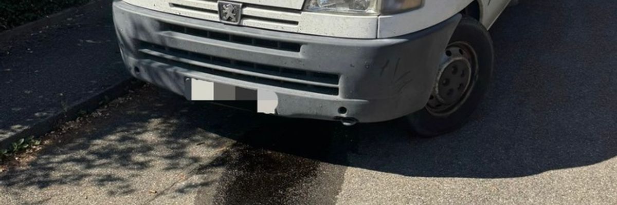 FW Allensbach: G1 Betriebsstoffe aus PKW innerorts