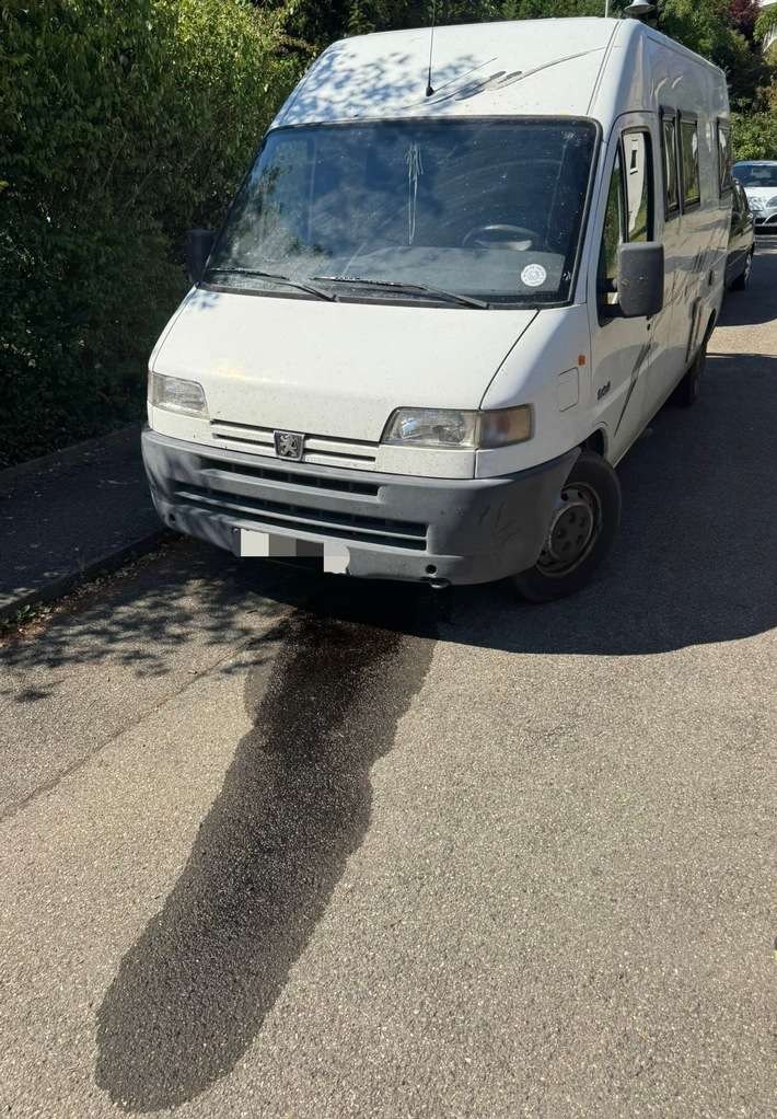 FW Allensbach: G1 Betriebsstoffe aus PKW innerorts