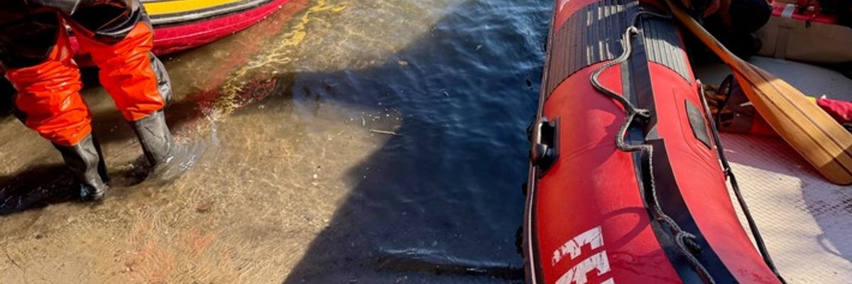 FW Hünxe: Aufwendige Suchaktion nach einem vermissten Schwimmer