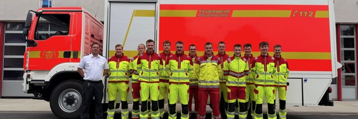 FW Paderborn: 12 neue Rettungssanitäter durch die Feuerwehr Paderborn ausgebildet