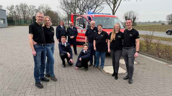 FW-NE: Königshaus Driesch spendet 2.000 Euro an die Jugendfeuerwehr Kaarst