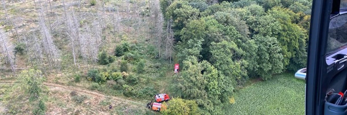 FW-RS: Vegetationsbrandbekämpfungsübung im Remscheider Stadtgebiet Feuerwehr und Polizei arbeiten Hand in Hand