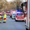 FW-E: Feuer auf Baustelle - Absturzgefahr erschwert Löschmaßnahmen
