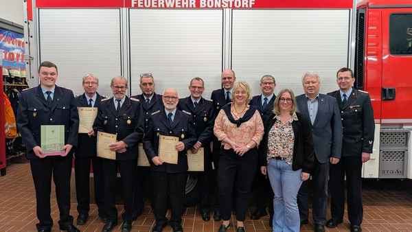 FW Südheide: Jahreshauptversammlung der Freiwilligen Feuerwehr Bonstorf - Starke Gemeinschaft und großes Engagement -