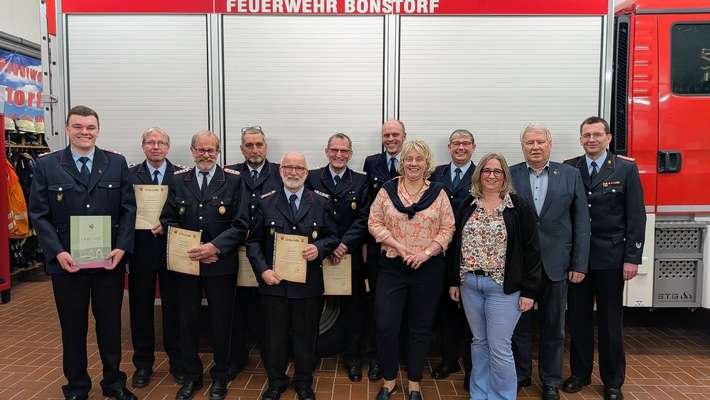 FW Südheide: Jahreshauptversammlung der Freiwilligen Feuerwehr Bonstorf - Starke Gemeinschaft und großes Engagement -