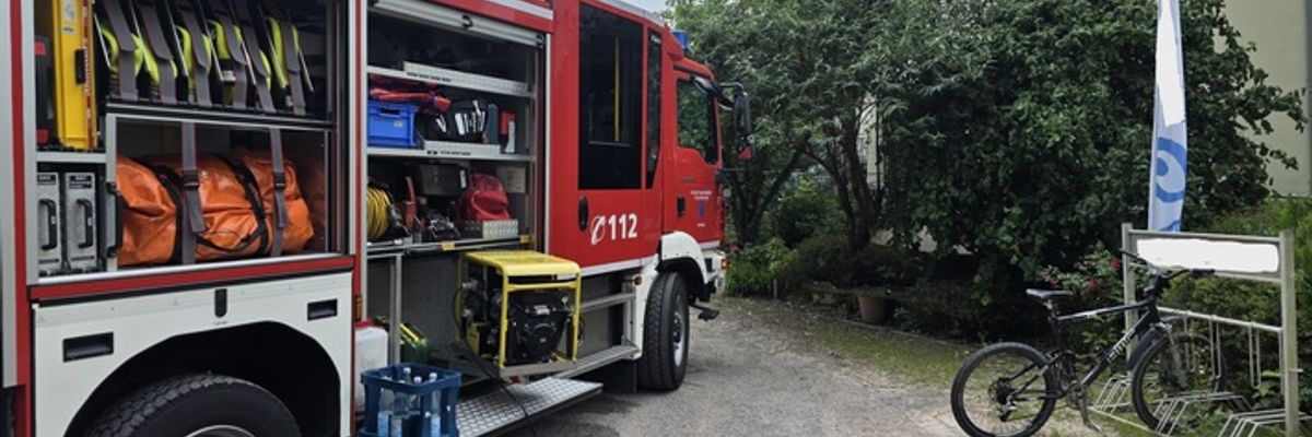 FW-AR: Bestätigter Brand in Wohnunterkunft
