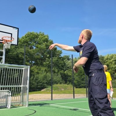 FW Celle: Leistungsmarsch und Spiel ohne Grenzen der Ortsfeuerwehr Altenhagen