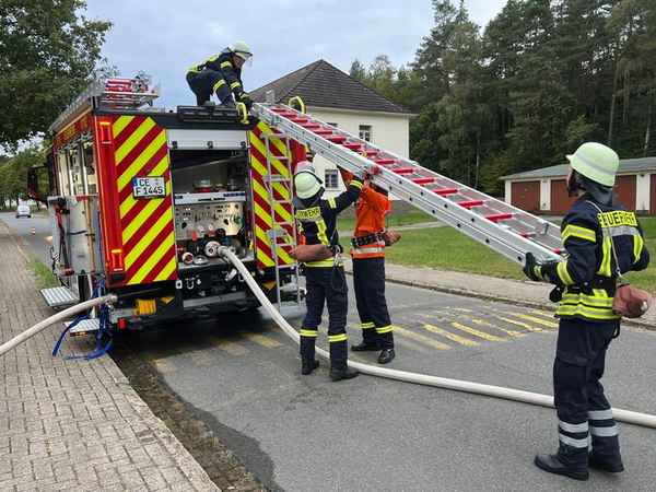 FFW Bergen: Erfolgreicher Abschluss der QS 2 Ausbildung bei der Stadtfeuerwehr Bergen & Gemeindefeuerwehr Lohheide
