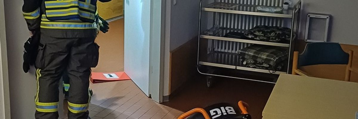 FW-EN: Wetter - zweimal angebranntes Essen in Wohneinrichtungen