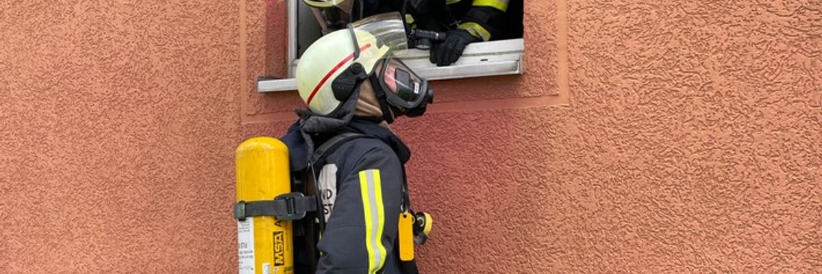 FW-BO: Zimmerbrand in Gerthe - Rauchmelder verhindert Ausbreitung
